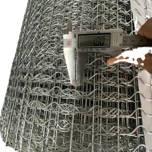 HANGSHUN HS-250513009 Grillage soudé à fils courbés pour renforcement, galvanisé à chaud, 10 lignes, diamètre du fil 1,8 mm, pas de 25,4 mm - Product Image 2