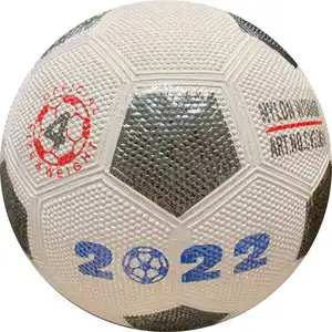 Palloni sportivi futbol topu foot ball pallone da calcio in gomma taglia 4