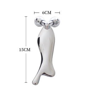 Face Slimming Metal Beauty Instrument V Manuelles Rollen massage gerät Fisch form Scrap ing Board Geschenk für die Schönheit - Product Image 3