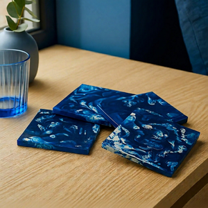 Portavasos redondo de bambú de estilo clásico para café y té con posavasos de resina epoxi, posavasos de lujo ecológicos de Fashion Craft India - Product Image 1