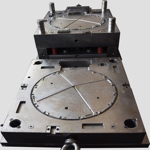 Taizhou tùy chỉnh khuôn ép nhựa LED đèn ánh sáng khuôn mẫu cho Sản xuất nhà máy sản xuất - Product Image 4