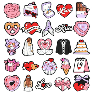 Adornos Personalizados para Zapatos con Diseño de Corazón y Diamantes de PVC para San Valentín, Decoraciones para Zuecos - Product Image 1