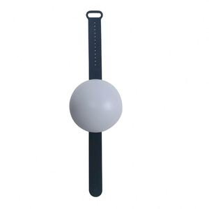 Pulsera Deportiva LED Personalizada de Gran Tamaño, 15 Colores Intermitentes con Control Remoto, Envío Rápido, Firewolf para Conciertos y Eventos Promocionales - Product Image 6