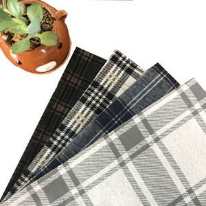 Tissu tricoté Jacquard Plaid Ponti Roma extensible de luxe, texture beige, 100% Polyester, 80% Polyester, 19% Rayonne, 1% SP, pour accessoires - Product Image 1