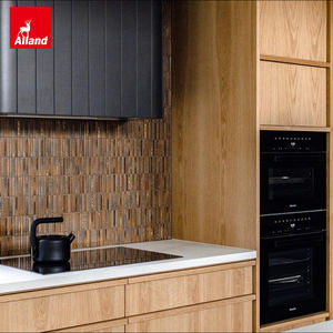 Gabinetes de Cocina Minimalistas Allandcabinet de Madera Natural Estilo Japonés, Roble Blanco Aserrado Liso con Diseño sin Tiradores e Isla de Mármol - Product Image 3