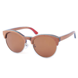 Gafas de Sol de Madera Polarizadas con Lentes TAC UV400, Unisex, Protección Solar, para Viajes, Conducción y Actividades al Aire Libre, Modelo W3007 - Product Image 5