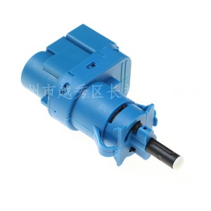 สวิตช์ไฟเบรค BP4K-66-490A สำหรับมาสด้า M2 M3 M5 M6 อะไหล่ทดแทนรถยนต์ - Product Image 2