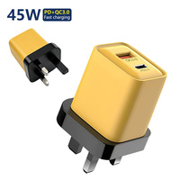 Adaptor Charger Dinding Listrik Grosir 45W PD QC3.0 OTP Colokan UK Pengisian Cepat Port Tipe-C & USB Kabel 1m Pengisi Daya Laptop Cepat