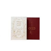 Kit d'invitation de mariage de luxe en typographie avec papier coton, menu estampé à chaud, cartes de réponse et cartes 'Save the Date'