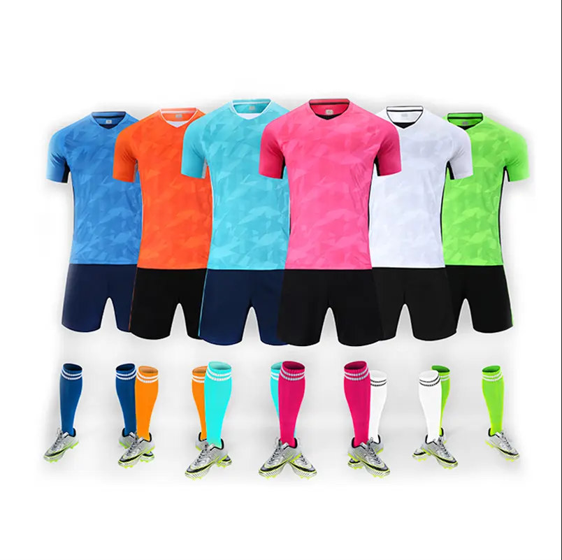 Hot Sale Free Design Men's Soccer Sports Suits Online Jersey Uniform