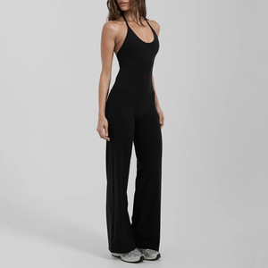 Completo Sportivo da <span class=keywords><strong>Donna</strong></span> 2026 Rosso e Rosa, Top <span class=keywords><strong>Canotta</strong></span> e Leggings a Zampa per Yoga, Fitness e <span class=keywords><strong>Palestra</strong></span> - Product Image 2