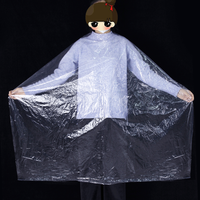 Capes pour Salon de coiffure jetables, paquets de boîtes, tabliers pour coupe de cheveux, coloration, en plastique PE, 50 pièces