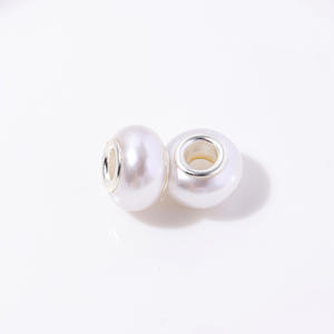 ลูกปัดโลหะผสมชุบทอง 18K ขนาด 5 มม. สำหรับทำเครื่องประดับ DIY สร้อยข้อมือ แฟชั่น ลูกปัดเรซิ่นเคลือบด้าน ลูกปัดแก้วทรงกลม - Product Image 5