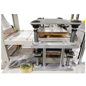 PE Guanti Guanti Medici Che Fa La Macchina Latex Free Polietilene Usa E Getta di Trasporto Pezzi di Ricambio Forniti 1 ANNO, 1 anno 80-150pcs/min 1.5kw - Product Image 3