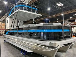 25ft 7.5m sang trọng hai lớp lắp ráp phao thuyền với <span class=keywords><strong>slide</strong></span> và loa stereo phong cách phổ biến giải trí thuyền cho câu cá - Product Image 2