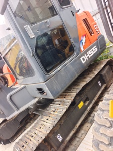 Mini excavateur DOOSAN DH55 d'occasion de 5 tonnes au prix de gros excavatrices dh55 doosan d'occasion à vendre pelleteuses de engins de construction bon - Product Image 5