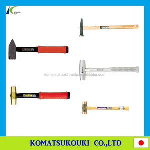 Marteau de soudage TRUSCO unique et populaire en Chine, modèle Trusco-TKSH-05, en acier au carbone, avec manche en hickory, traitement de durcissement (dureté 50-55) - Product Image 6