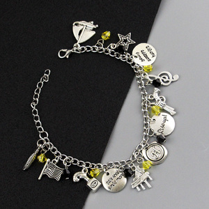 Bracelet et Jonc de poignet avec motifs musicals, d'armes, de symboles et de feuilles, inspirés du musical de Broadway « Rise Up » de Ha Milton Hamilton, inspiré de la musique. - Product Image 5