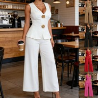 Ensemble tailleur tendance Y9643 pour femme : Blazer sans manches à grands boutons dorés et pantalon large – Idéal pour le bureau et les affaires