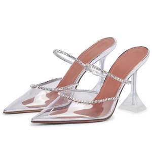 Chaussures Pour <span class=keywords><strong>Les</strong></span> Femmes 2025 nueva moda Sapato Transparente Diamond Pumps zapatos PU PVC tacones transparentes para damas sexy - Product Image 1