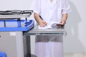 Compacte moderne ABS ziekenhuis medische <span class=keywords><strong>trolley</strong></span>, inklapbaar, stapelbaar, medicijnkastjes, opklapbaar afvalbak, hotel, woonkamer - Product Image 6