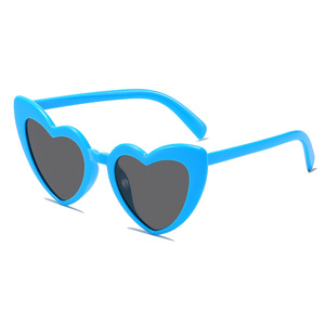 Bán buôn Ladies Kính mát cổ điển Hot Thời Trang Tim Sun Glasses UV400 ống kính hồng Blue PC Khung dễ thương Đảng Shades cho phụ nữ - Product Image 5