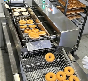 Machine à Donuts Multifonction Économe en Énergie pour la Fabrication de Donuts et de Mochi - Product Image 6