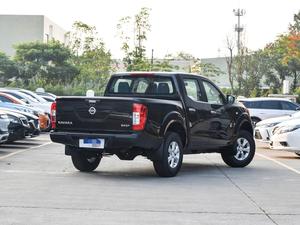 2023 Venta caliente Zhengzhou Nissan Navala Manual 6MT Tracción en las cuatro ruedas Comodidad de gasolina Camioneta doble fila para cinco asientos - Product Image 6