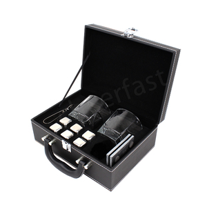 Ý Tưởng Tốt Kim Loại Whiskey <span class=keywords><strong>Ice</strong></span> <span class=keywords><strong>Cube</strong></span> Đá Lạnh Và Kính Quà Tặng Đặt Thép Không Gỉ Whiskey Đá Làm Mát Bộ Quà Tặng Với Thủy Tinh - Product Image 2