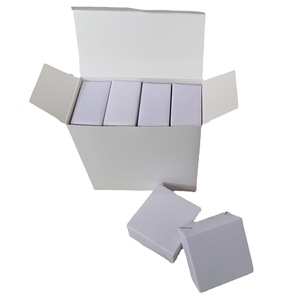 Craie de gymnastique antidérapante 2-<span class=keywords><strong>en</strong></span>-1 au carbonate de magnésium pour le sport et la poudre de décompression pour le <span class=keywords><strong>badminton</strong></span> - Product Image 1