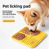 Tapis de léchage pour chiens et chats, anti-glouton, en silicone de qualité alimentaire, écologique, durable, avec ventouse, anti-étouffement, grattoir, portable pour les voyages