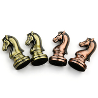 Jeu d'échecs en métal plaqué or et argent de luxe, personnalisé, avec boîte en bois pliable, pour cadeaux de collection et décoration