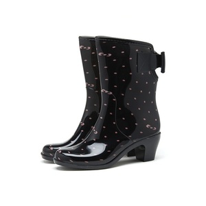 Bottes de pluie en PVC antidérapantes à nœud papillon pour femmes, mi-mollet, style européen/américain, imperméables - Product Image 2