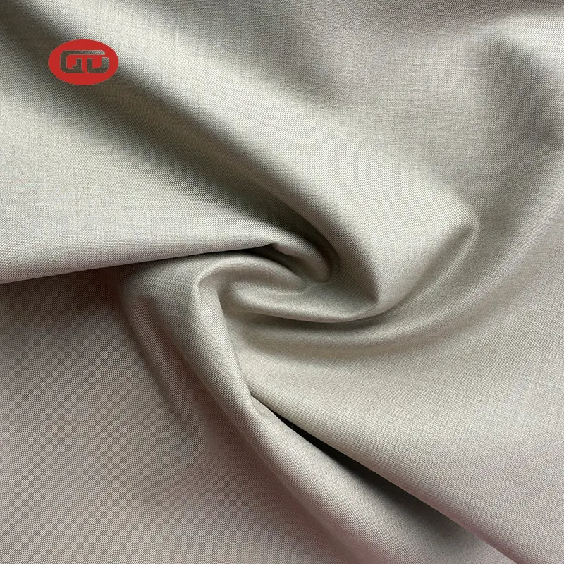 Vente en gros pour moyen-orient dubaï 80% polyester 20% viscose tr costume de tissu pour hommes