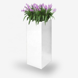 Pot de fleurs moderne en métal thermolaqué de qualité export pour jardin intérieur/extérieur, balcon, décoration intérieure – Disponible à la vente - Product Image 4