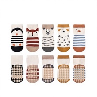 Chaussettes antidérapantes pour enfants, en tricot doux, motif animal, semelle antidérapante, chaussettes de marche intérieures pour bébés et tout-petits, pour la vente en gros, la boutique et la personnalisation OEM