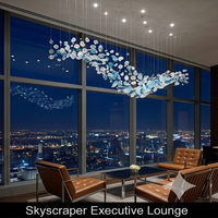 Lustre moderne en verre, suspension de plafond luxueuse en pierre colorée, long lustre en cristal pour hall d'hôtel et projets d'escaliers