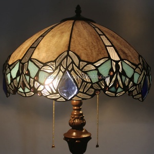 Lámpara de Pie Tiffany LongHuiJing de 16 Pulgadas con Doble Cadena de Control, Pantalla de Vidrio Teñido, Diseño de Libélula - Product Image 4
