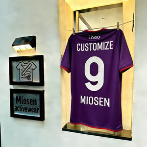 Camiseta de Fútbol Blanca Estilo Italiano, Inspirada en el Tri-Color Azul de los Nerazzurri, Transpirable, para Aficionados, con Nombres Personalizables Disponibles, Manga Corta - Product Image 1