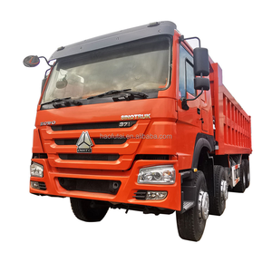 Camion benne 8x4 d'occasion, robuste, faible consommation de carburant, haute efficacité pour les travaux forestiers et les infrastructures - Product Image 1