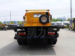 รถบรรทุกพ่วงกู้ภัยแบบพื้นเรียบ รุ่นใหม่ DF 4X2 6 เมตร เครื่องยนต์ดีเซล เกียร์ธรรมดา พร้อมกำลังลาก 3 ตัน รถบรรทุกติดตั้งราวกันตกแบบพื้นเรียบ - Product Image 6