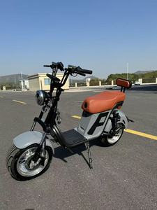รถมอเตอร์ไซค์ไฟฟ้า DAYI <span class=keywords><strong>MOTOR</strong></span> Citycoco Streetbikes กำลังไฟ 1000 วัตต์ มอเตอร์แบบไร้แปรงถ่าน แบตเตอรี่ลิเธียม 60 โวลต์ โครงเหล็ก ความเร็วสูงสุด 60 กม./ชม. - Product Image 4