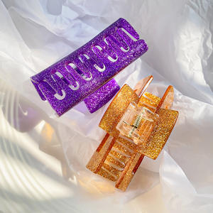 Pinza para el pelo de mujer con diseño de tiburón, cuadrada, hueca, de plástico y PC templado, con purpurina, estilo europeo-americano, a la moda - Product Image 3