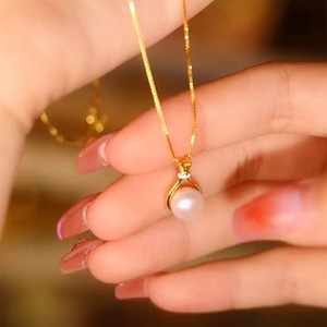 Pearl Pendant Necklace For Women Imitation Pearl Gold Chain Clavicle Jewelry Gift Occasion Fashionable Style 2022 New Niche - Product Image 1