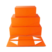 Boîte cadeau en carton noir magnétique pliable de luxe personnalisée, gaufrage, matériaux recyclés, doublure en éponge, finition mate