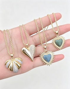 Vintage Gold Plated Fashion Jewelry Design Charm <b>Chain</b> Jewelry for Valentine's Day Gift Zircon Heart Pendant Necklace - Product Image 2