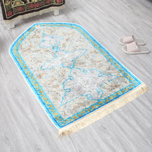 Tapis de prière musulman en polyester antidérapant avec logo imprimé personnalisé de haute qualité - Product Image 1