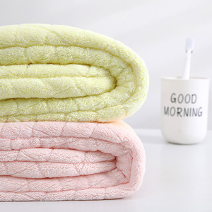 ผ้าขนหนูเช็ดผม ผ้าขนหนูคอรัลฟลีซลายตารางหนา แห้งเร็ว สำหรับใช้ในบ้าน - Product Image 1