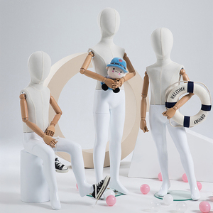 Mannequin pour enfants assis en <span class=keywords><strong>fibre</strong></span> <span class=keywords><strong>de</strong></span> <span class=keywords><strong>verre</strong></span> blanc, bras réglable en bois, mannequin debout entièrement pour enfants pour l'affichage des vêtements - Product Image 5