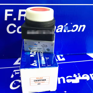 Nieuwe en originele CM3PF06R CM3PF-06R op voorraad PLC-programmeercontroller - Product Image 1